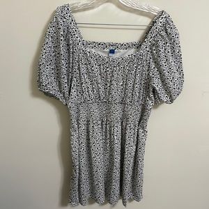 Black and white puffy dress